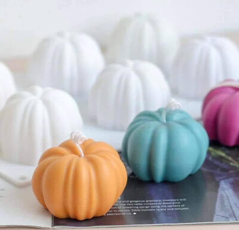 PUMPKIN SHAPED WANDLE MELTS